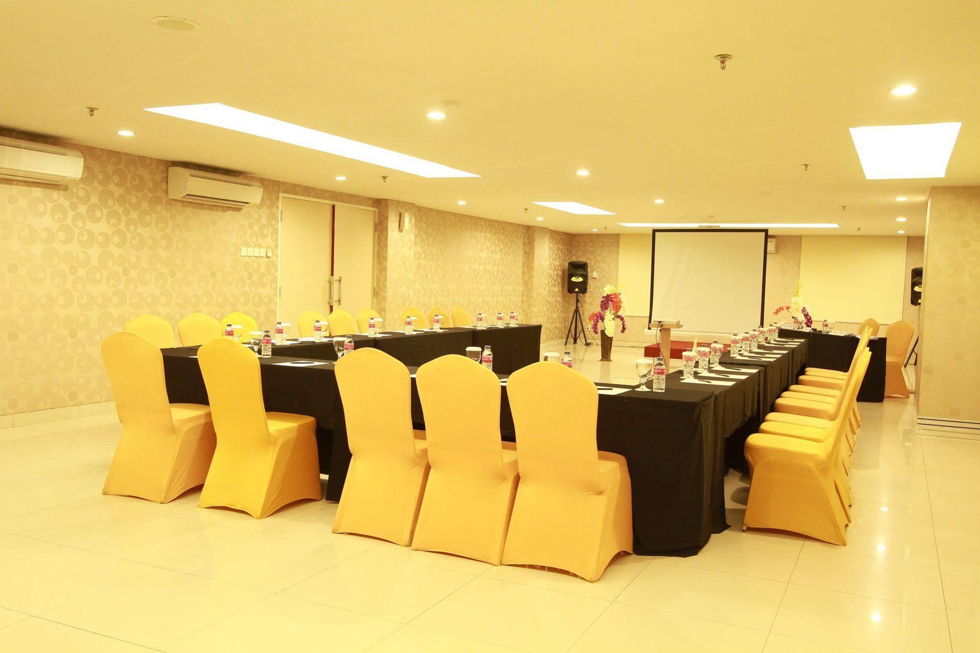 D'Primahotel Balikpapan Eksteriør billede