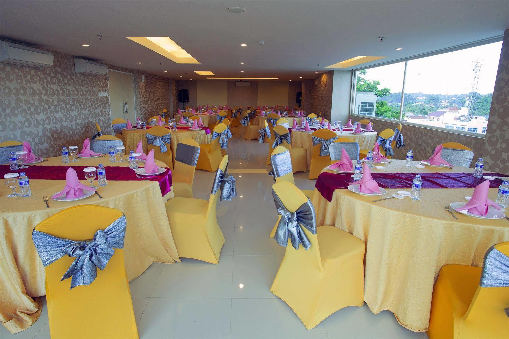 D'Primahotel Balikpapan Eksteriør billede